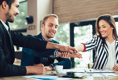 Habilidades blandas: Actitud y aptitud trabajando en equipo